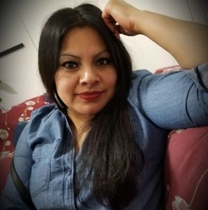 Meet your Posher, Azucena